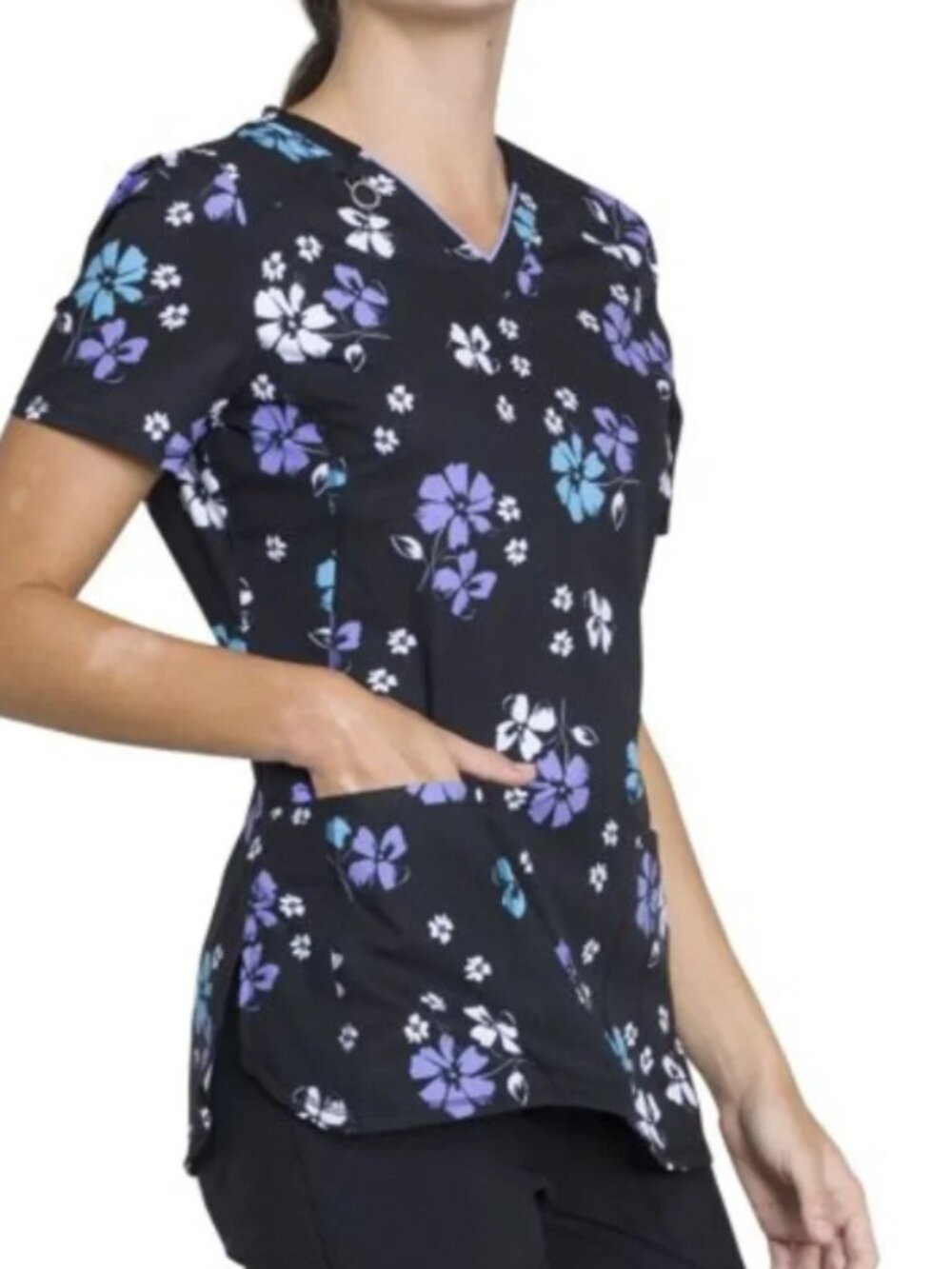 Cherokee Infinity scrub Top Size S womens Floral V Neck Top CK634 color Bobs